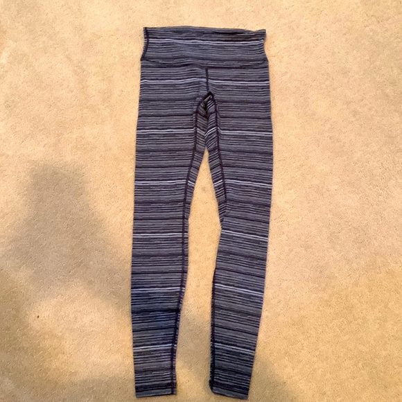 lululemon athletica Pants - Lululemon ankle length leggings